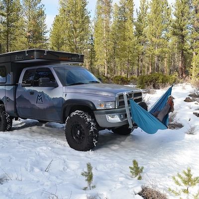 Trailor Connect 50x50mm Compatible Hitch Hammock Seat for Off-Road Vehicles in Chin